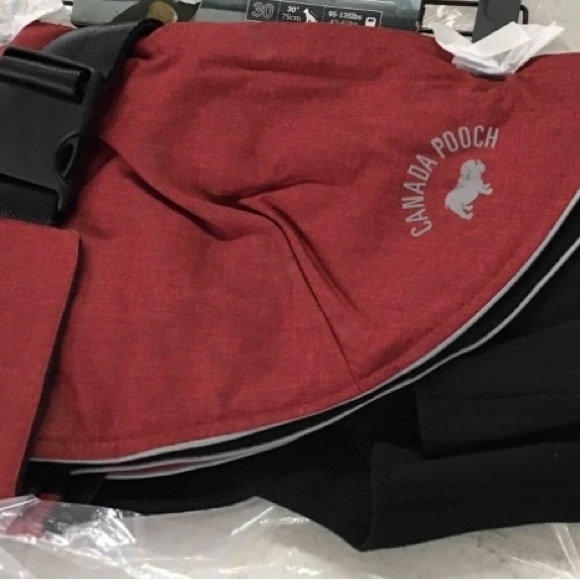 Canada Pooch -The Expedition Coat- MSRP $89.49 New! - Picture 4 of 5